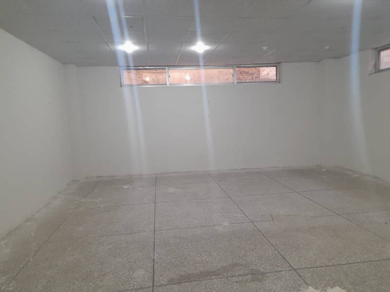 PC Marketing offers!34000sqft khanna pul main tramri independent Plaza available for rent 16