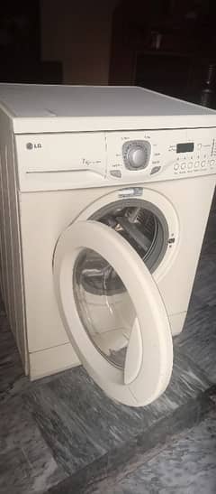 LG 7KG automatic washing machine