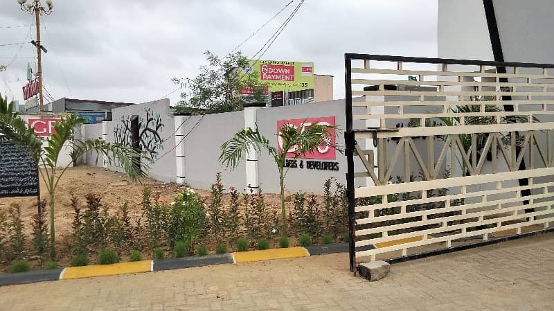 120 Sq Yard Park Street Plot For Sale At Gold Block 7