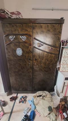 3 door Wardrobe in good condition