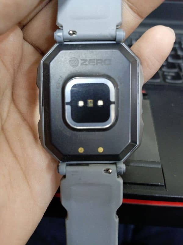 Zero NINJA Smart Watch in Excellent Condition 2