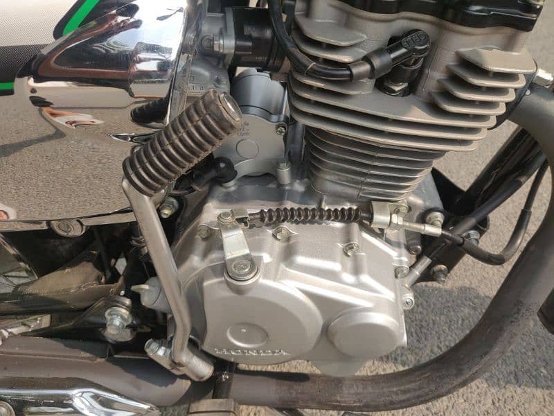 Honda CG 125 Self Start lush condition 4