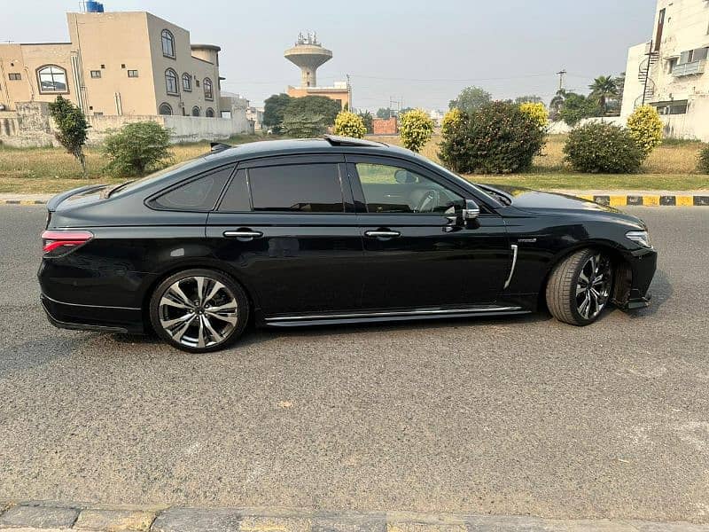 Toyota Crown RS Adance 2018 Model 4.5 Grade Auction Sheet 1