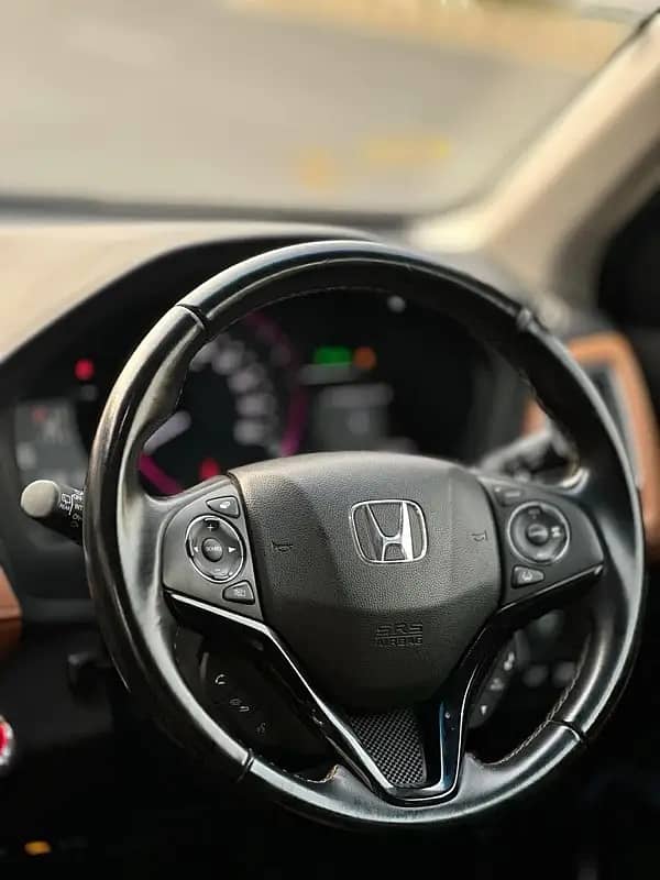 Honda Vezel 2016 8