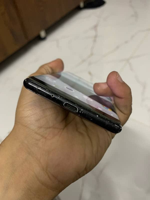 urgent sale sony xperia XZ3 3