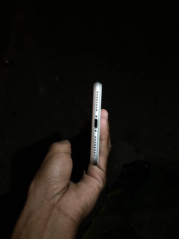 iphone 7 plus PTA approved 5