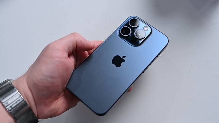 Iphone 15 Pro Blue Titanium 256GB JV 1