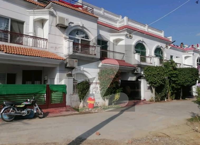 5 Marla House Ideally Situated In Punjab Small Industries Colony 3