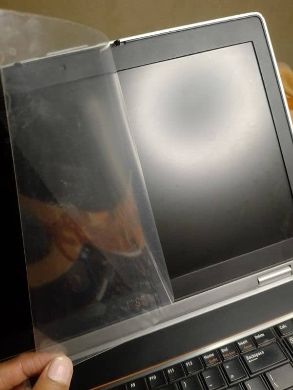 DELL LAPTOP CORE i5 (URGENT SALE ) 9