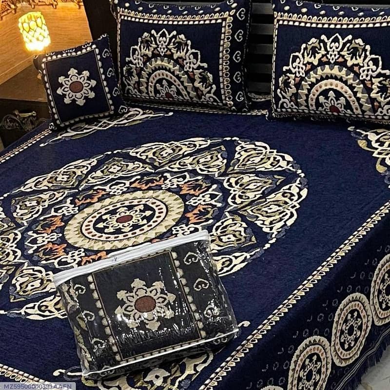 4 Pcs Velvet Jacquard Embossed Double Bedsheet 1