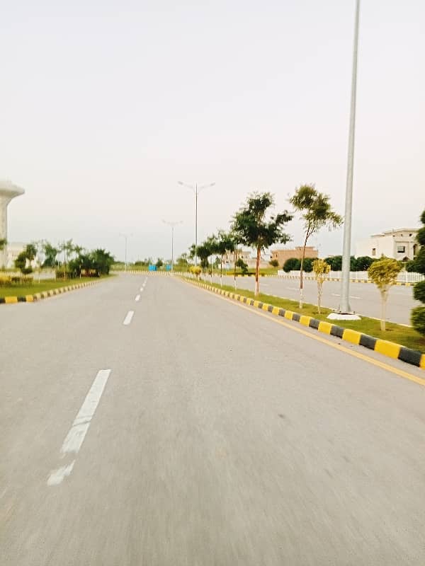 1 kanal Residential plot Available for sale in Faisal Town phase 1 of block C Islamabad Pakistan 1