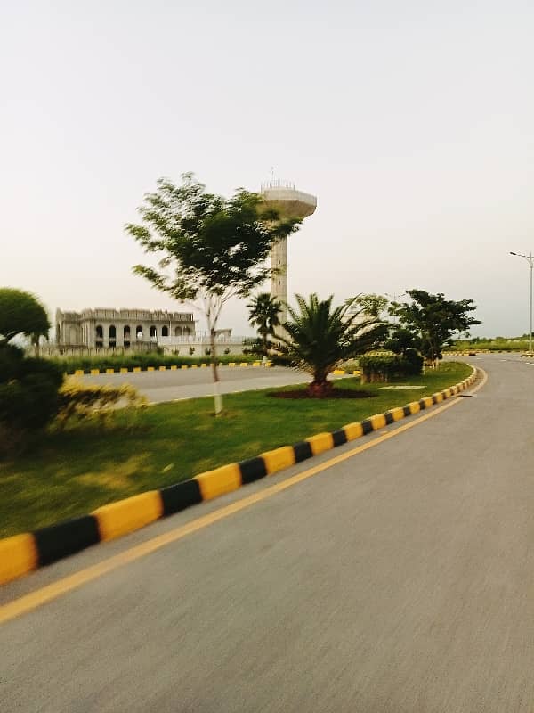 1 kanal Residential plot Available for sale in Faisal Town phase 1 of block C Islamabad Pakistan 4