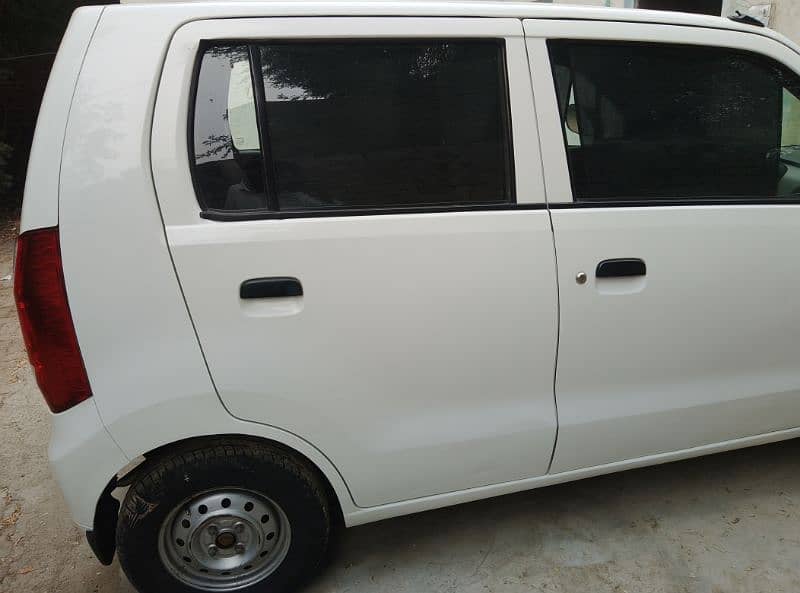 Suzuki Wagon R 2019 4