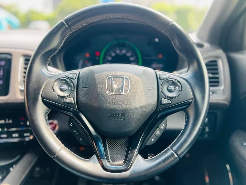 Honda Vezel RS Honda Sensing 2017 8