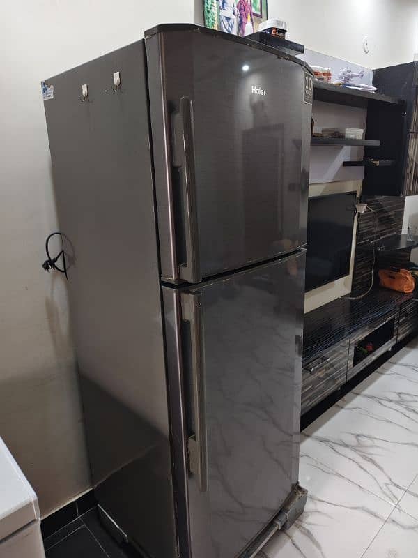 HAIER HRF 380 REFRIGERATOR MEDIUM SIZE 0