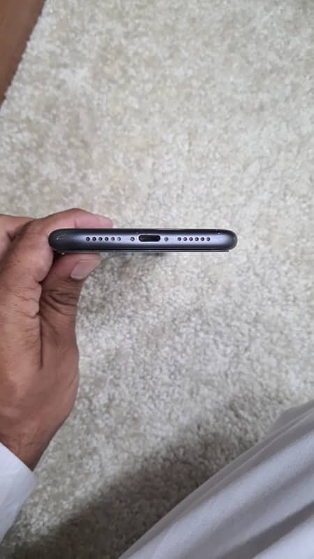 iPhone 11  jv Face ID okay  tone ok battery health 78 4