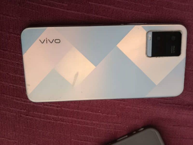 vivo 21 all okay no box 4