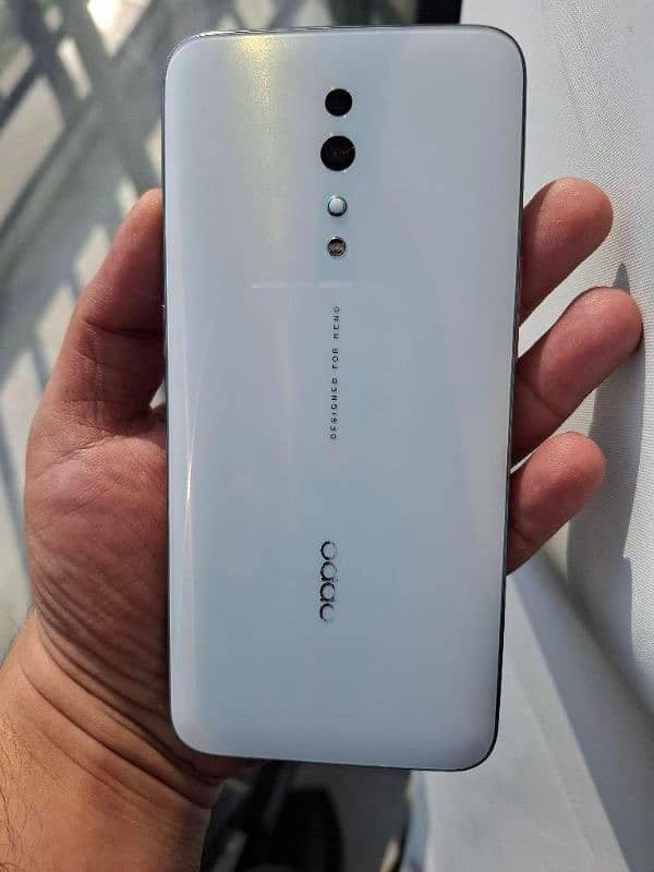 oppo reno z 8/128 2