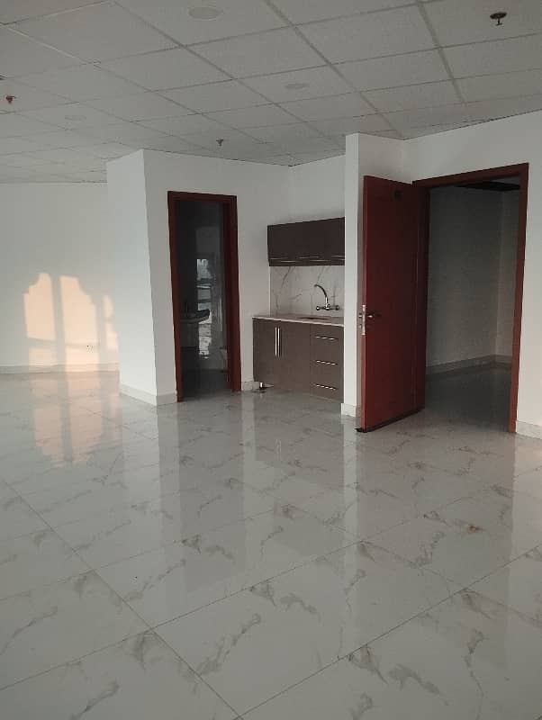 Al Haider property offer 300sq feet commercial office available for rent in grand square mall gulburgh 3 near kalma chok opposite CBD 3