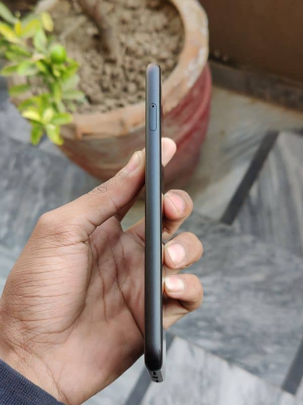 Good Pixel 4 XL With Box 6Gb 64Gb Dual Sim 2