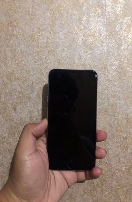 PTA Aproved i phone 6s plus 2