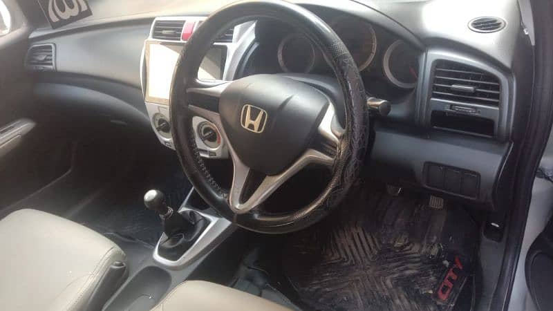 Honda City IVTEC 2011 4