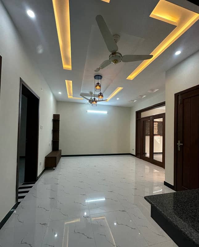 12 marla Ground portion for rent in media town 2