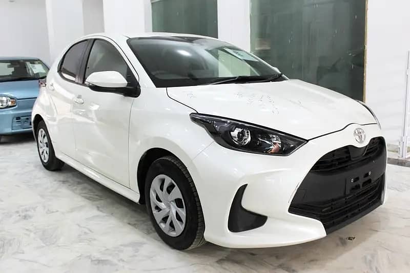 Toyota Yaris 2022 Hatchback 4