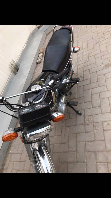 Honda 125  22,23 0