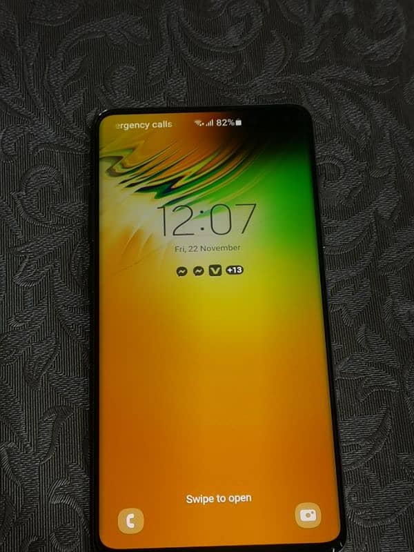 samsong s10 plus 5G 256 gb pta aprowad 0