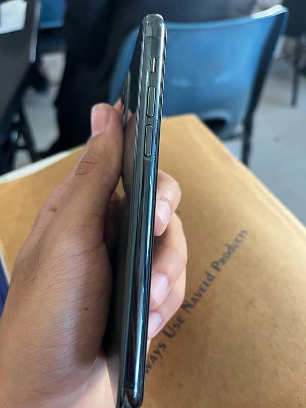 iPhone 11 Pro jv 64gb 2