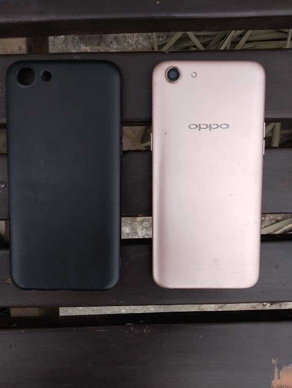 oppo a83 mobile pearl golden colour total genuine brand new condition 0