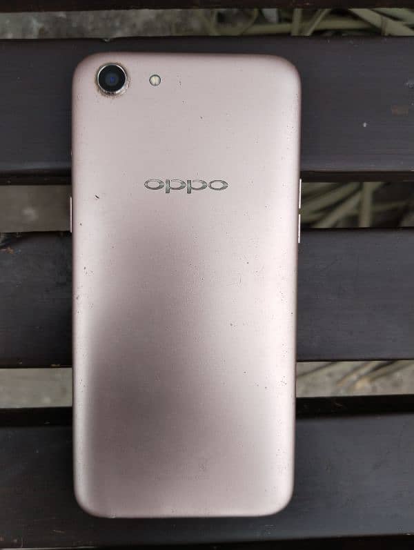 oppo a83 mobile pearl golden colour total genuine brand new condition 7