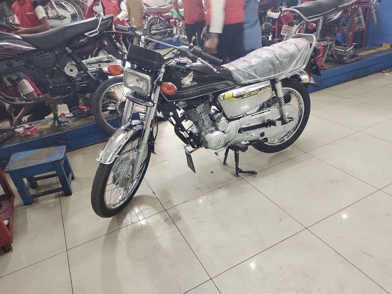 CG-125 first coming Self start (Black Colour) 2019 model 6