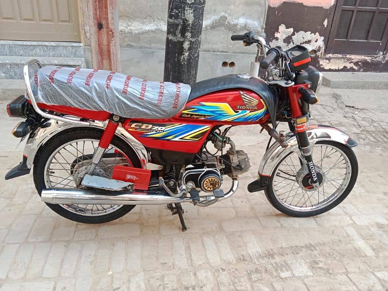 Honda CD 70 Model 2021 for sale  0301.1952338 0316.2486186 0