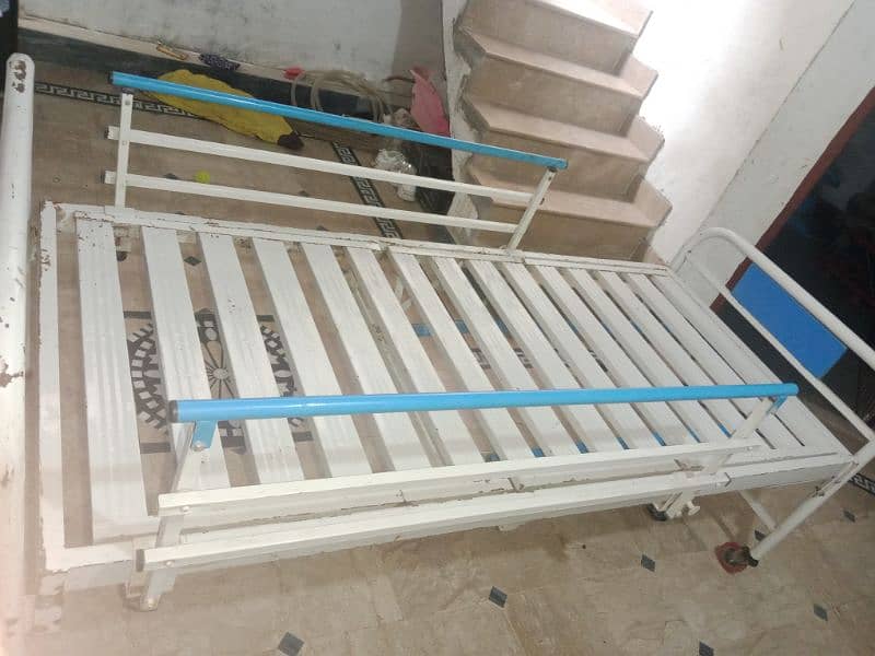 medical bed 2