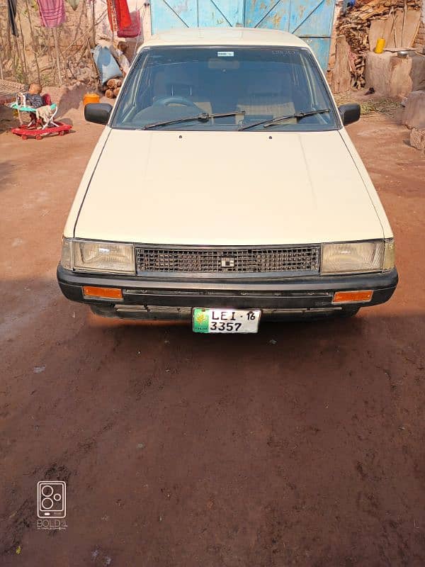 Toyota 86 1986 model pearl white 6