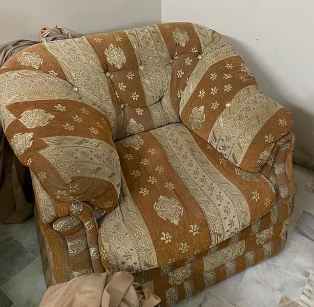 Sofa set 7 seater 3