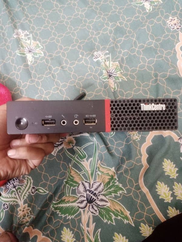 LENOVO THINK CENTER MINI PC 1