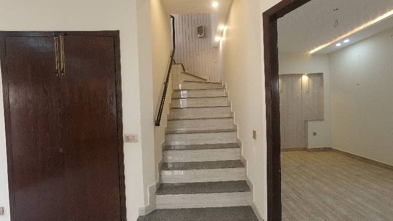 4 Marla House Is Available In Affordable Price In Bismillah Housing Scheme - Block C 15