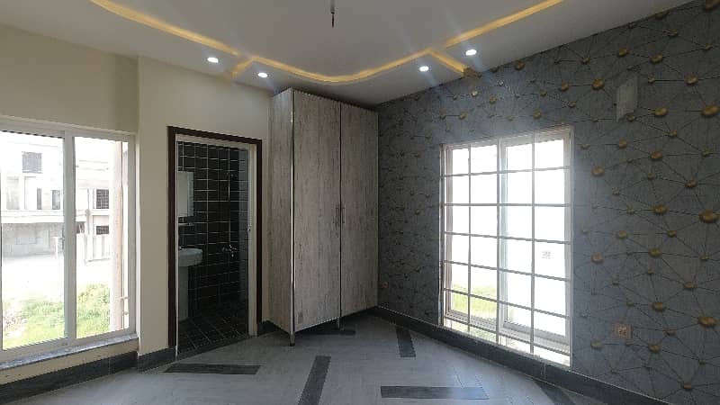 4 Marla House Is Available In Affordable Price In Bismillah Housing Scheme - Block C 18