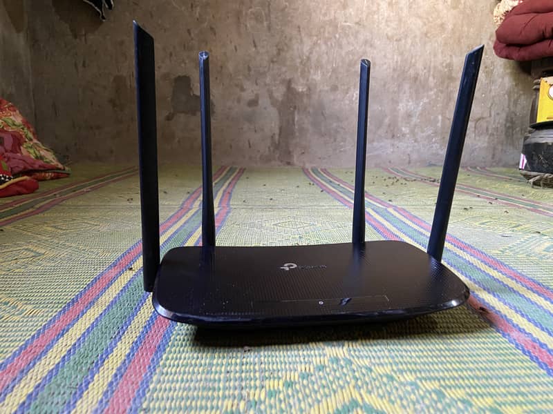 TP-Link Archer VR-300 2