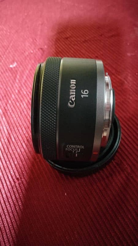 Canon R 16mm 2.8 1