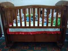 baby cot for sale