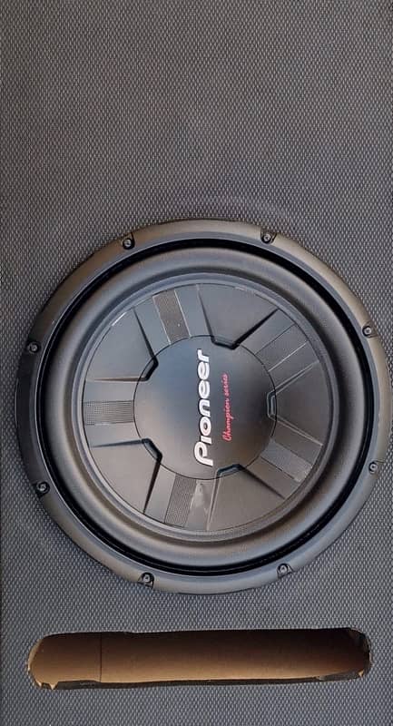 Pioneer Amplifier Car Audio System with Speakers & Tweeters 1