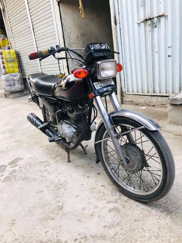 Honda 125 CC 3