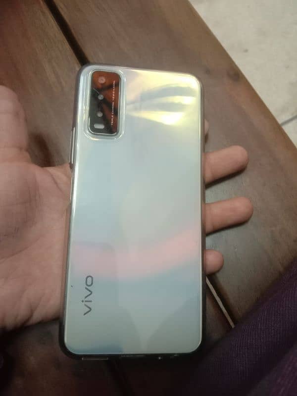 vivo y 20 all ok good condition 2