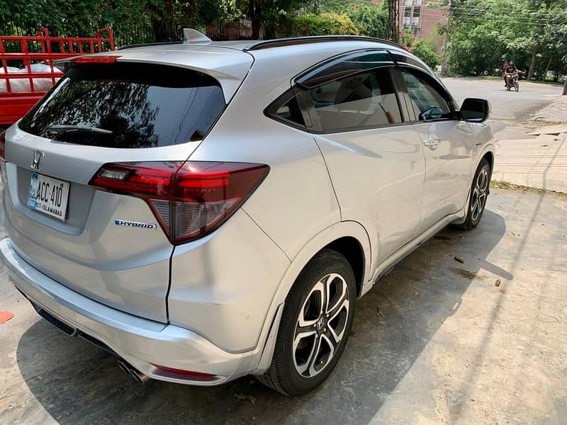 Honda Vezel 2014 6