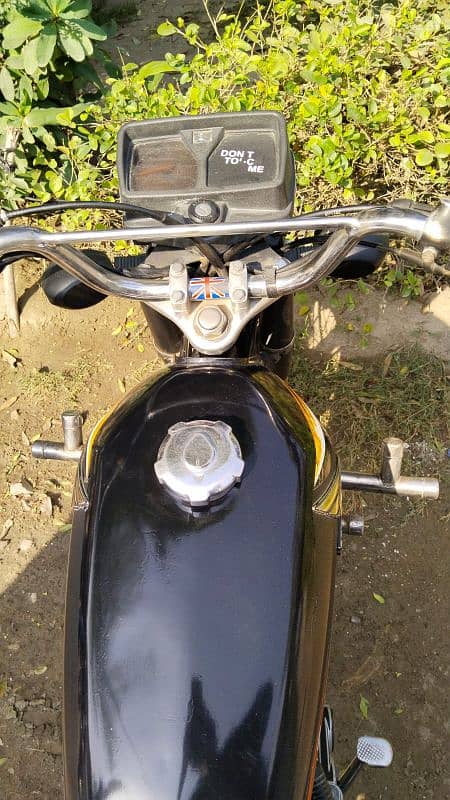 Honda 125 cg total original and good condition 0