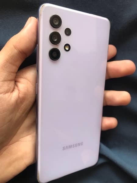 Samsung A32.10/10 with box 0